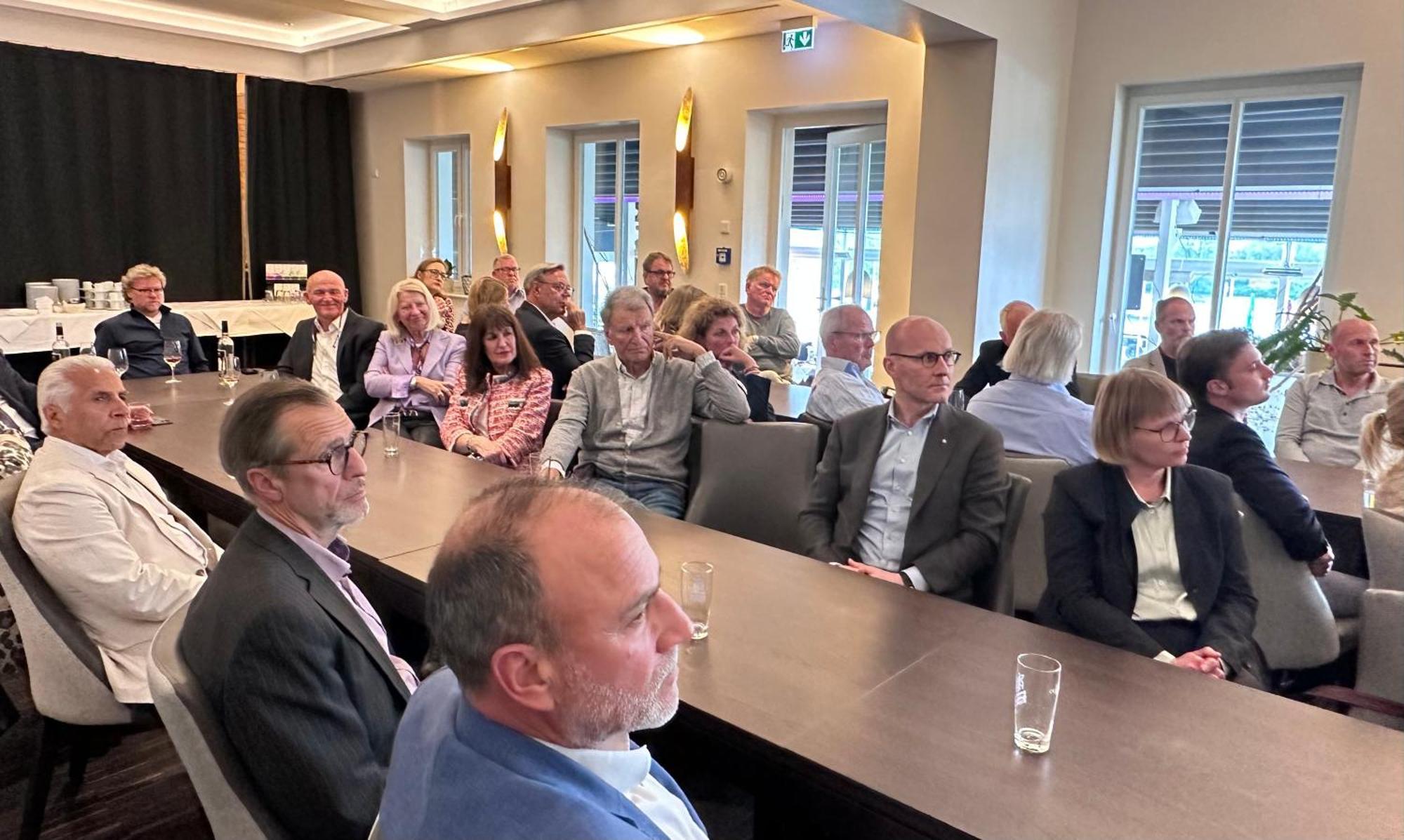 Hoell Am Main Rüsselsheim Eksteriør billede